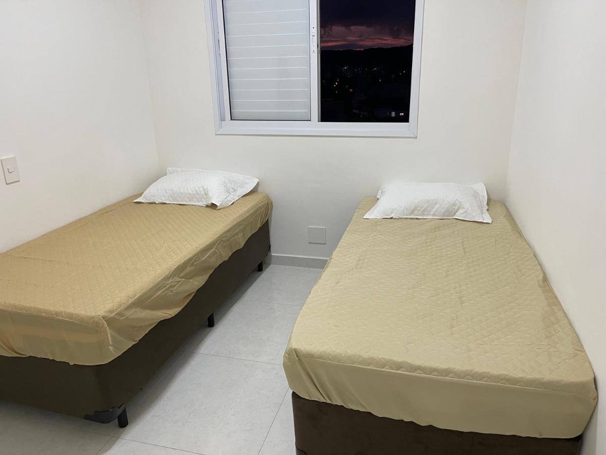 Lazer De Resort A Poucos Passos Da Praia Γκουαρούχα Εξωτερικό φωτογραφία